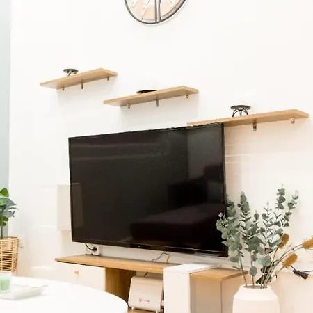 Appartement Modern Steps From Shops & Center Thessalonique